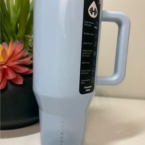 HydroJug Arctic Blue Traveler 40oz